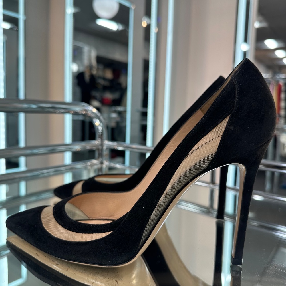 Gianvito Rossi suede and mesh pointed toe heel - Picture 5 of 9